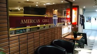 (アメリカングリル)オムライス等の他に、ハンバーグやカツ、フライもあります。