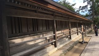 神様のアパートメントホテル