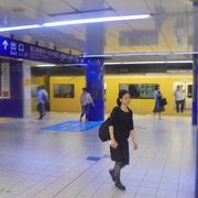 優先席　旅行者に占領されている