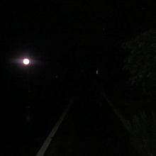 裏ルートはほぼ全く街灯なしです(;´Д｀)。