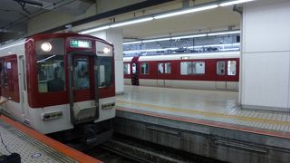 様々な方面への電車が出ています