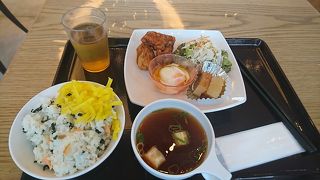 コスパ最高！一般でも使える学生食堂