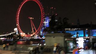 ロンドンアイの夜景！