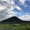 滋賀県南部割とどこからでも見える山