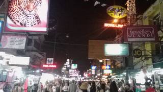 夜市的な感覚で…