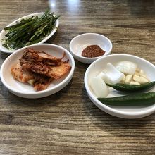 シシトウは辛いのもあります