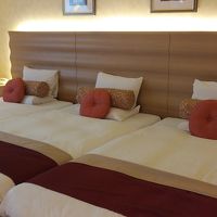 ベッドが3台並びます