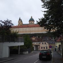 バーンホフ通り