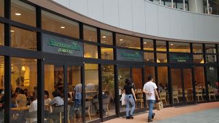 買い物合間にゆったりティータイム