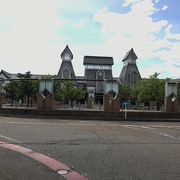 えちごトキめき鉄道高田駅