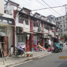 歩道に物を置かない様に成るでしょうか