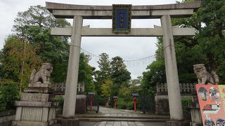 出産を控えた方が、お詣りに来ていました。