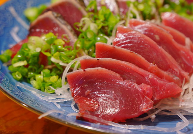 新鮮なカツオを選んで食べられる！