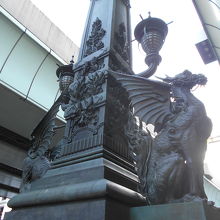 なかなか荘厳なフォルムです。