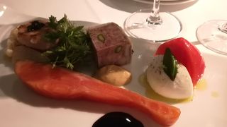 気取らない隠れ家フレンチ