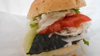 かつおのたたきバーガー