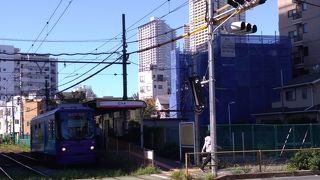 早稲田駅と三ノ輪橋駅をゆっくりと結び、たいへん風情がある旅を楽しめますので、超おすすめ！