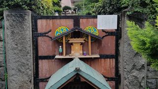 すでに豊洲に遷座した神社