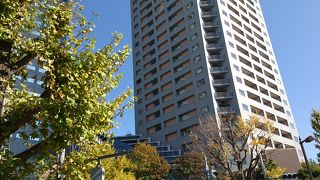 都心の複合商業誌悦