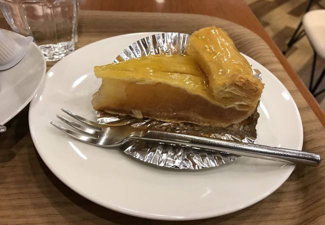 アップルパイを食べました。