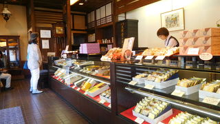 文明堂の発祥の店です。