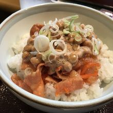 納豆豚キムチ丼！