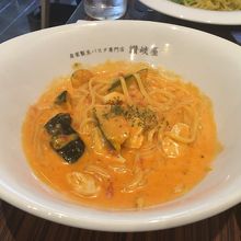 こちらメインのパスタさんです