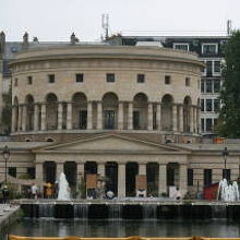 この建物がラ・ロトンド・ド・ラ・ヴィレットです