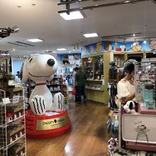意外と奥に広いスヌーピーショップ By タヌチーノ スヌーピータウンショップ 横浜みなとみらい店 のクチコミ フォートラベル 意外と奥に広いスヌーピーショップ By タヌチーノ スヌーピータウンショップ 横浜みなとみらい店 のクチコミ フォートラベル