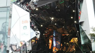 屋上庭園で休憩