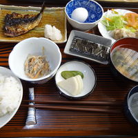 無料の朝食　ご飯はお代わり自由　