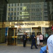 トランプタワー（ニューヨーク）【TRUMP TOWER（NEWYORK）】（ニューヨーク）