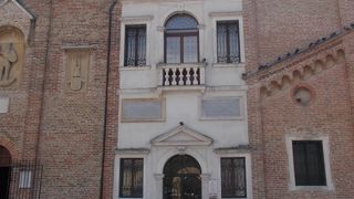 聖アントニオ教会の近くにある礼拝堂です。