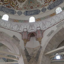 モスク内部の構造は独特でした