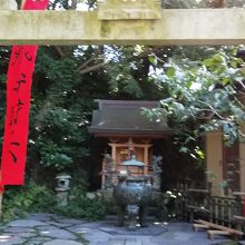 大蔵弁財天堂です