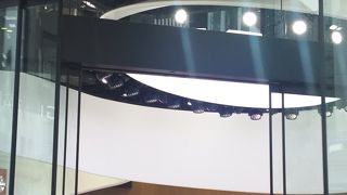 車好きにおすすめ。ショールームです。