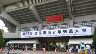 有名なコンサート会場か？