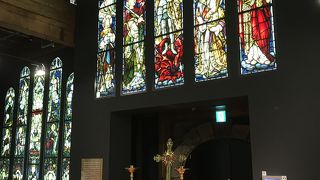 ステンドグラス