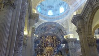 カテドラルとのセット入場券を買おうと寄りましたが、いつのまにか無料で入場できちゃいました？