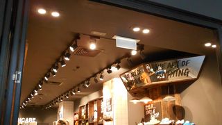 LUSH (スワンストン店) 