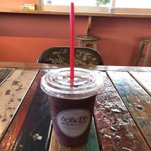 アサイーベリースムージー 550円