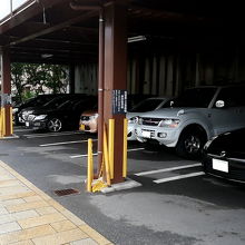 １階の駐車場