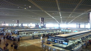 ANA国際線が発着