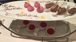 レ ロジェ エギュスキロール 銀座三越店