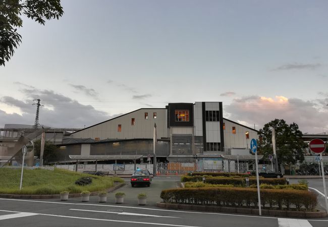 鶴巻温泉駅