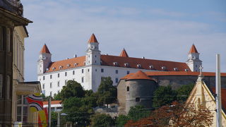 ひっくり返したコタツ