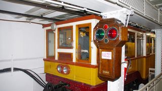 東京の地下鉄とだいぶ違う