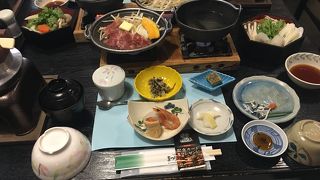 ふぐてっさと飛騨牛のランチをいただきました。