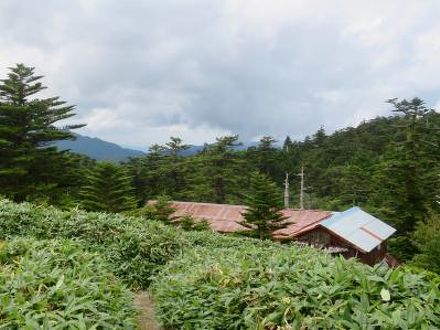 瓶ヶ森 白石小屋 写真