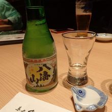 八海山の冷酒。１８０ｃｃ。７５０円